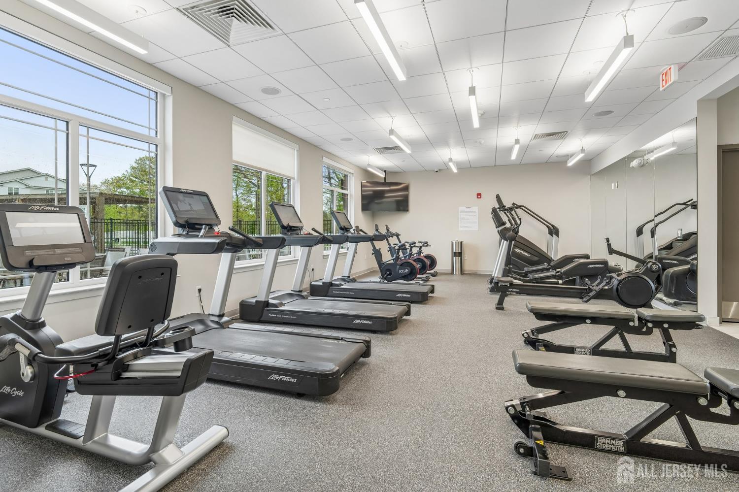 723 Station Road Dunellen, NJ 08812 - Photo 33 of 38 Gallery Image 33