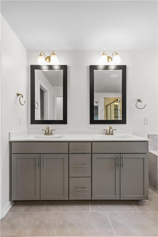 2071 Spring Wind Road Pfafftown, NC 27040 - Photo 23 of 35 Primary dual vanity
