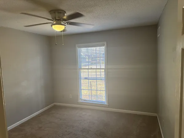 $2,200 | 1833 Greensprings Lane, Memphis, TN 38138