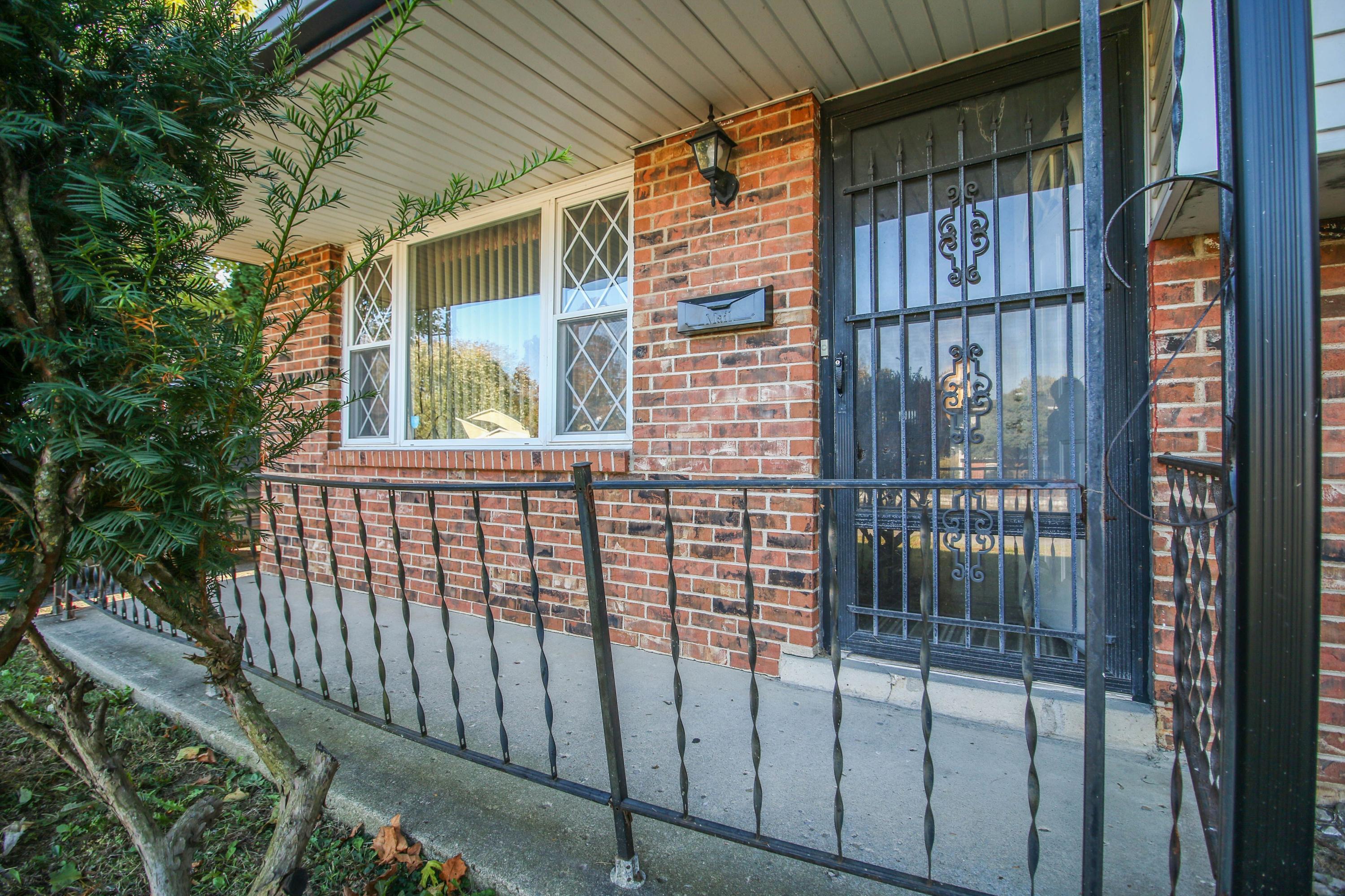 3429 Quaker Road Columbus, OH 43207 - Photo 4 of 34 Gallery Image 4