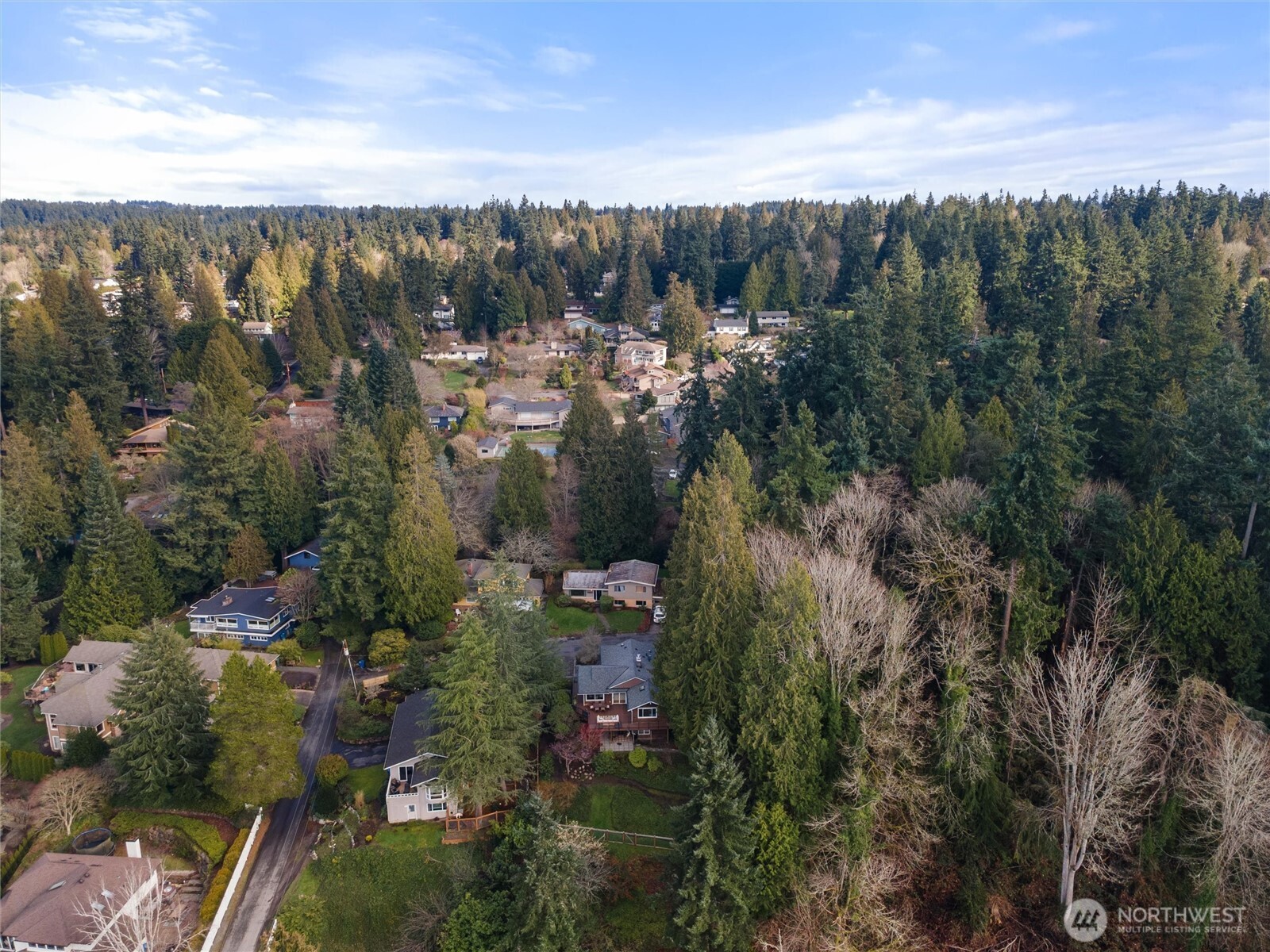 18431 High Street Edmonds, WA 98020 - Photo 39 of 40 a view of a city and mountains