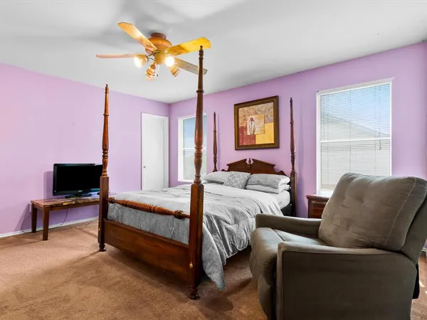 $320,000 | 1129 Switchgrass Lane, Crowley, TX 76036
