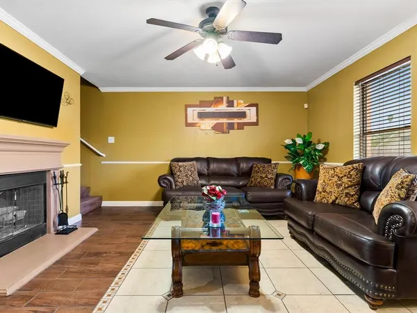 $320,000 | 1129 Switchgrass Lane, Crowley, TX 76036