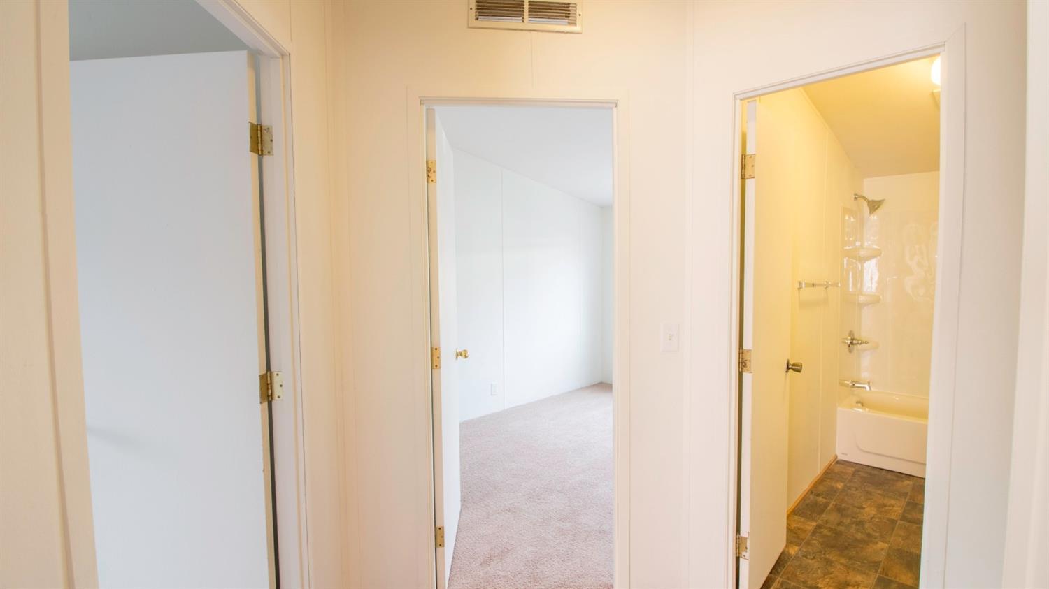 2364 Evan Way Central Point, OR 97502 - Photo 9 of 24 Additional Photo