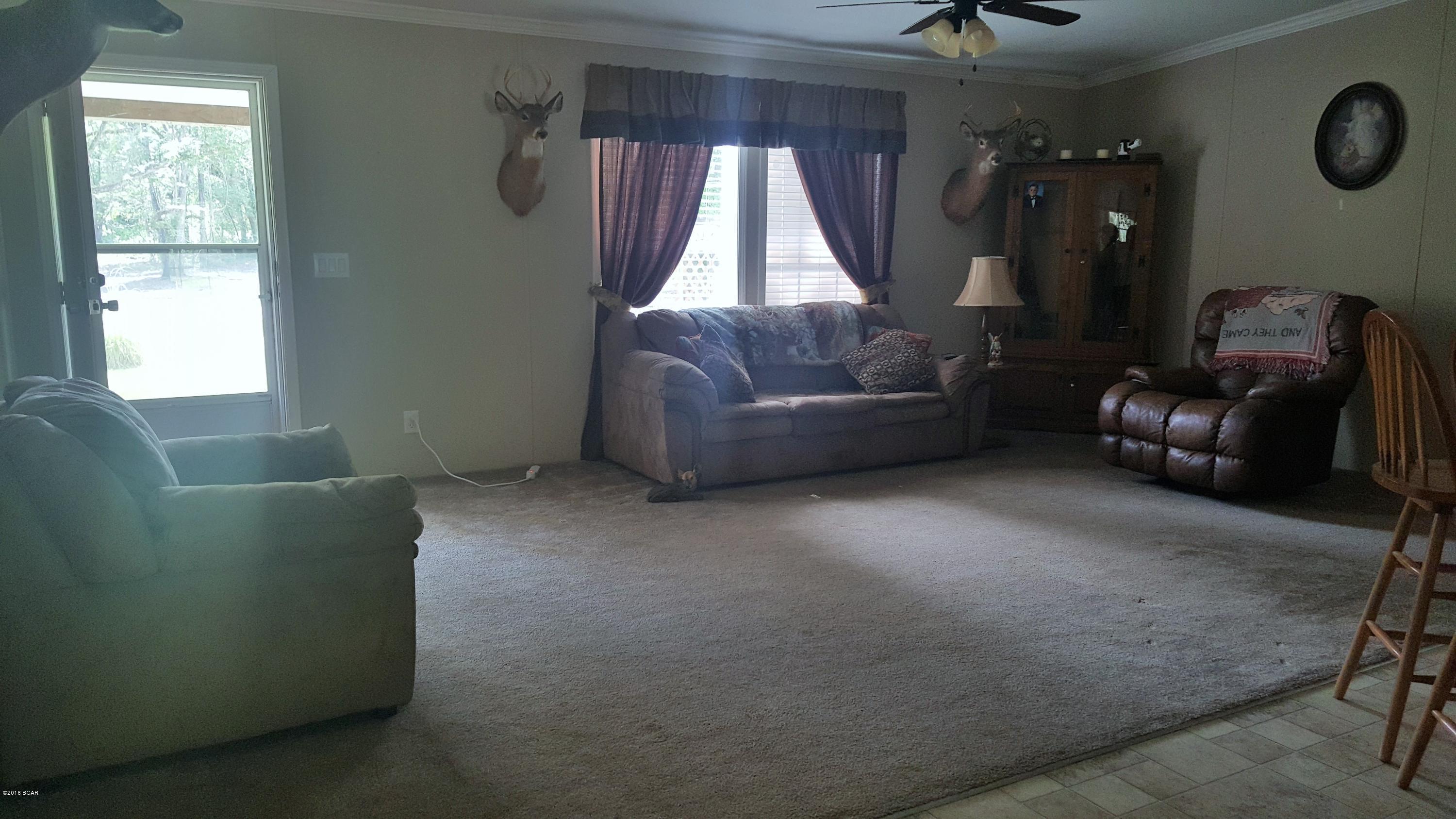 5172 Baxter Road Malone, FL 32445 - Photo 32 of 46 Gallery Image 32