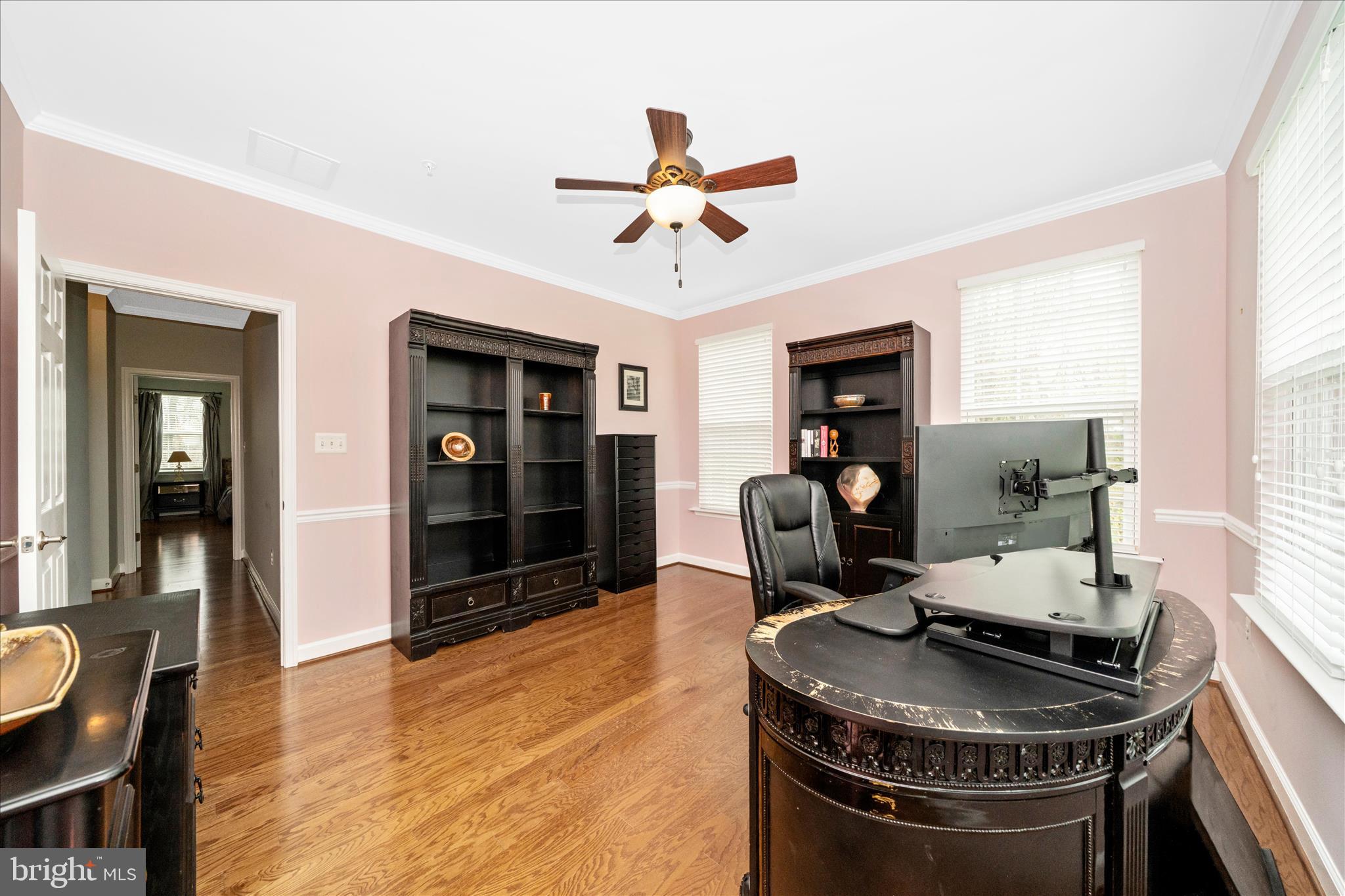 3156 Sumantown Road Middletown, MD 21769 - Photo 33 of 62 With hardwood floors and a ceiling fan.