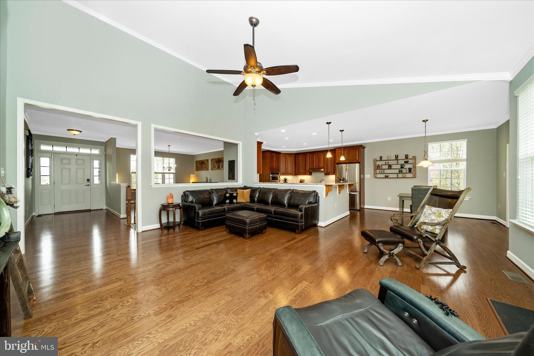 3156 Sumantown Road Middletown, MD 21769 - Photo 6 of 62 a view of a livingroom with workspace and a window