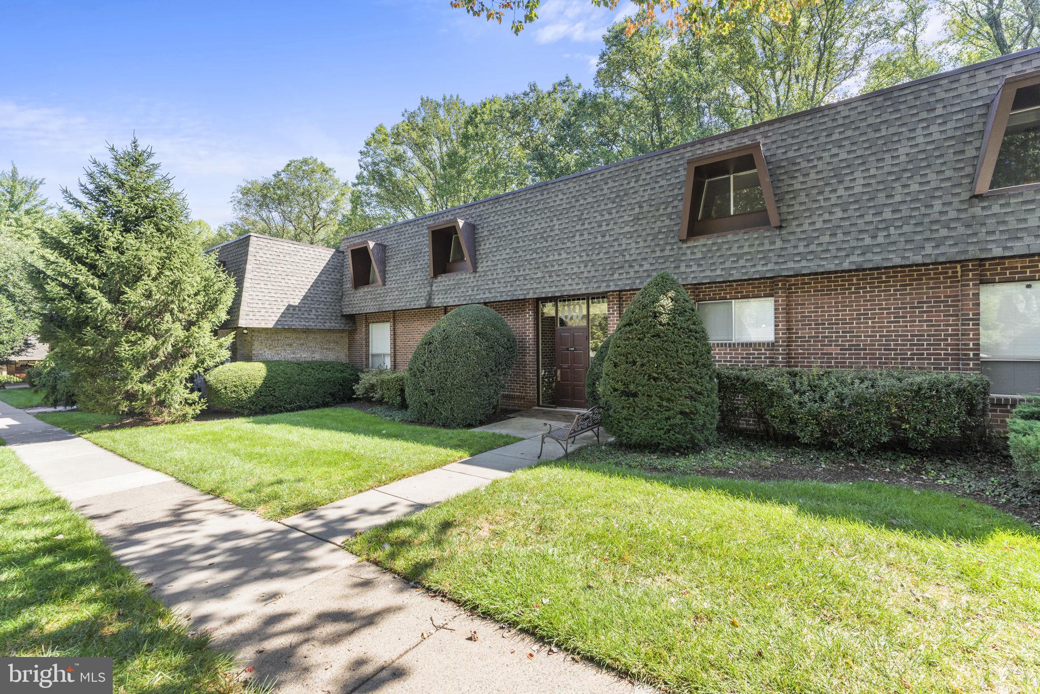 11609 Vantage Hill Road, Unit 2A Reston, VA 20190 - Photo 2 of 20