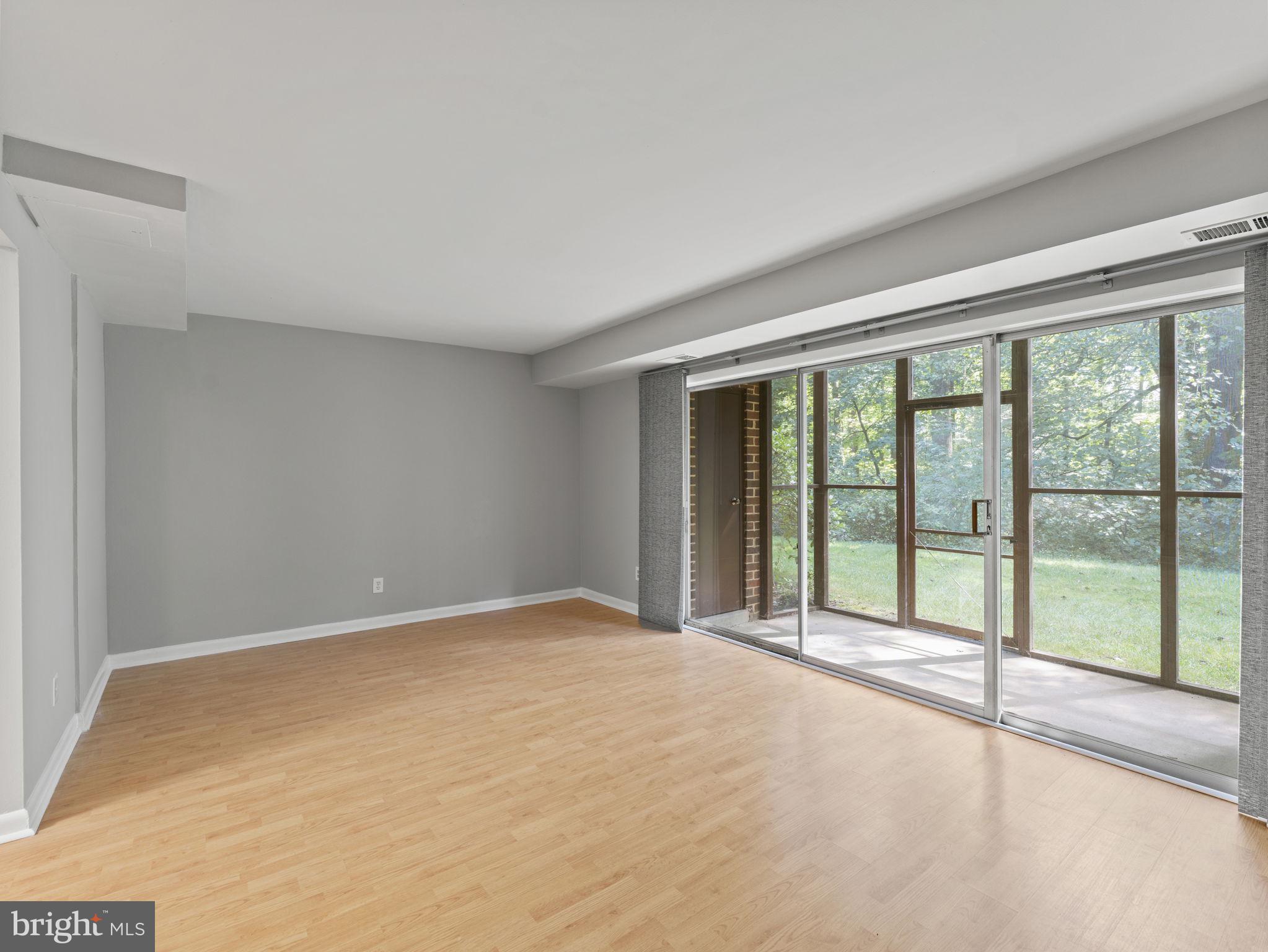 11609 Vantage Hill Road, Unit 2A Reston, VA 20190 - Photo 10 of 20 Spacious family room