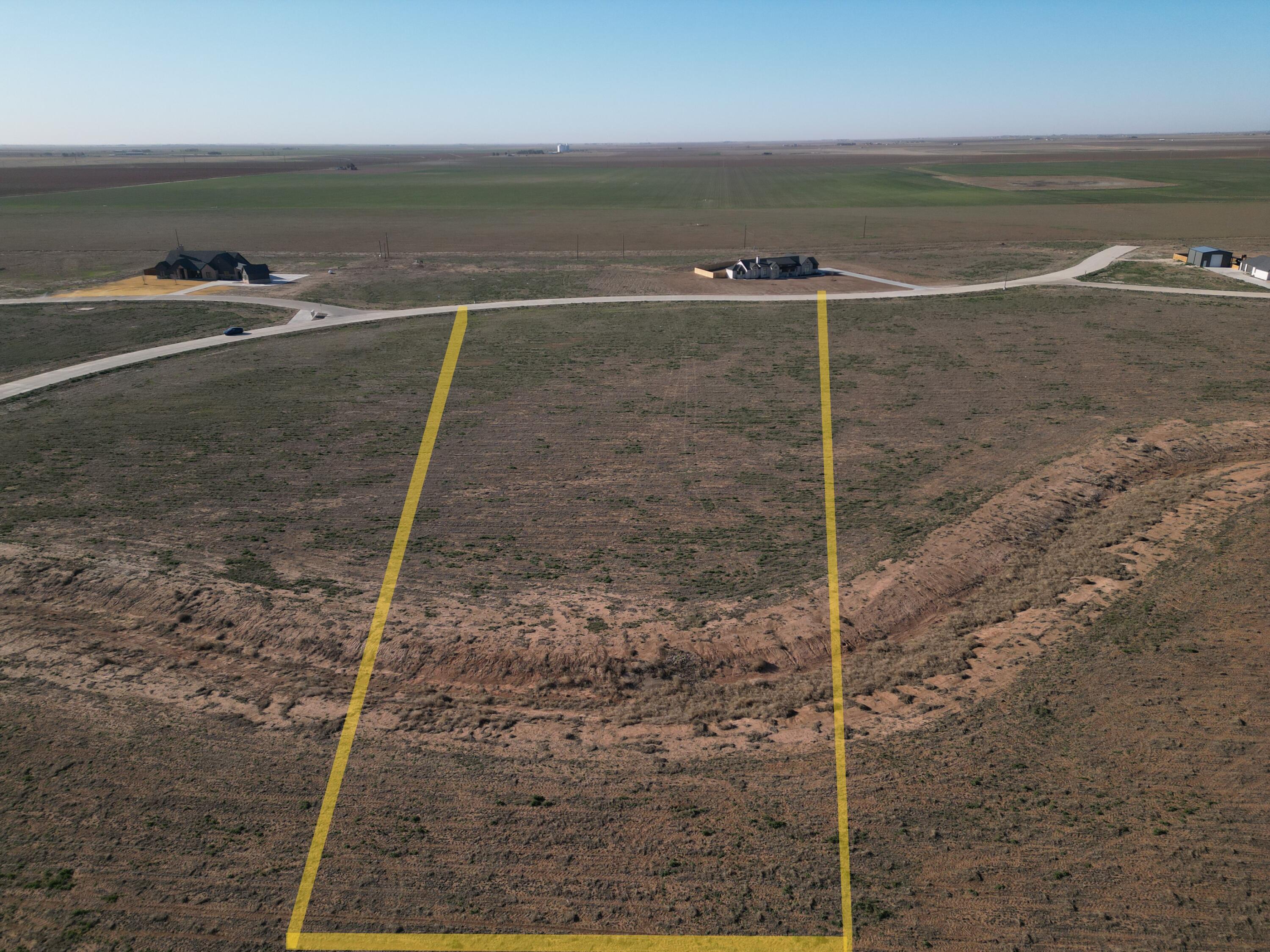 a view of a walk in closet