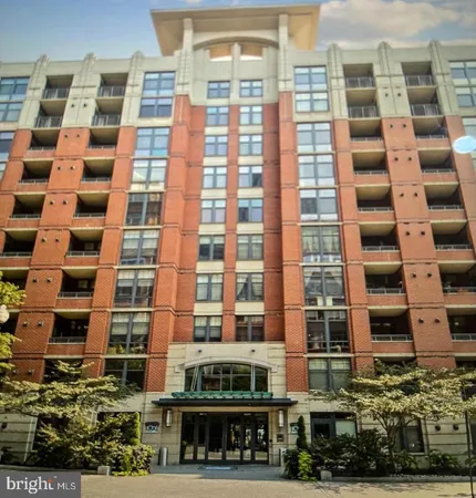 $2,500 | 1021 North Garfield Street, Unit 543, Arlington, VA 22201