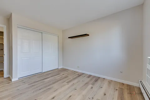 $209,900 | 1880 Bonnie Lane, Unit 116, Hoffman Estates, IL 60169
