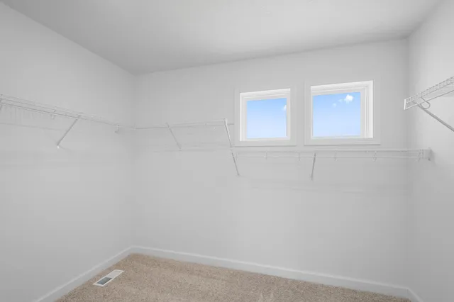 $549,695 | 321 Ravencroft Road, Waconia, MN 55387