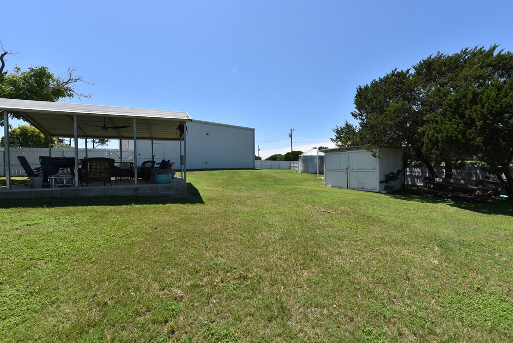 847 Ridgeway Tow, TX 78672 - Photo 19 of 37
