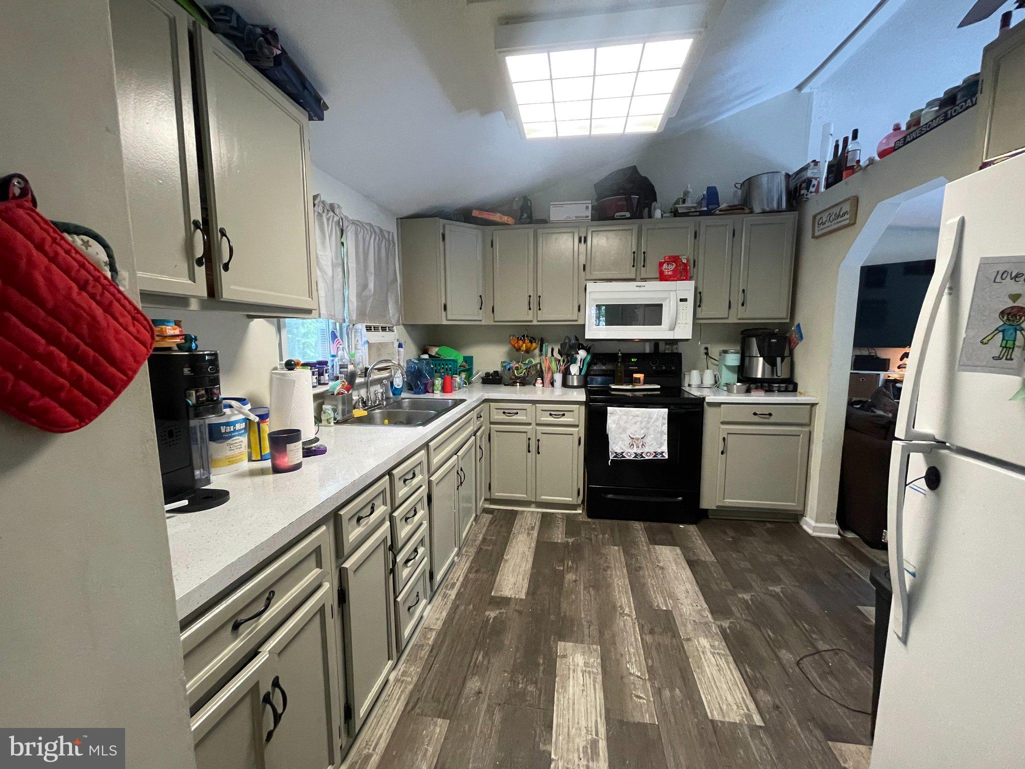 384 Nancy Jack Road Gerrardstown, WV 25420 - Photo 5 of 13 Inviting kitchen with modern charm.