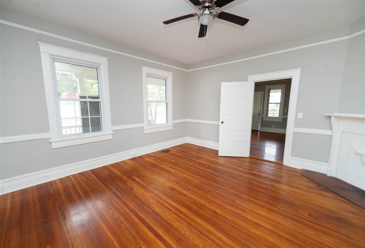 197 Brewster Street Pacolet, SC 29372 - Photo 5 of 33