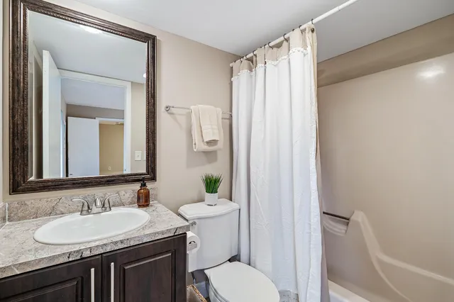 $3,400 | 825 Center Street, Unit 12D, Jupiter, FL 33458