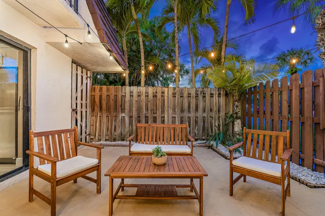 $3,400 | 825 Center Street, Unit 12D, Jupiter, FL 33458