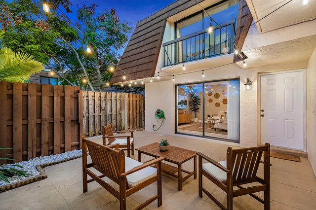 $3,400 | 825 Center Street, Unit 12D, Jupiter, FL 33458