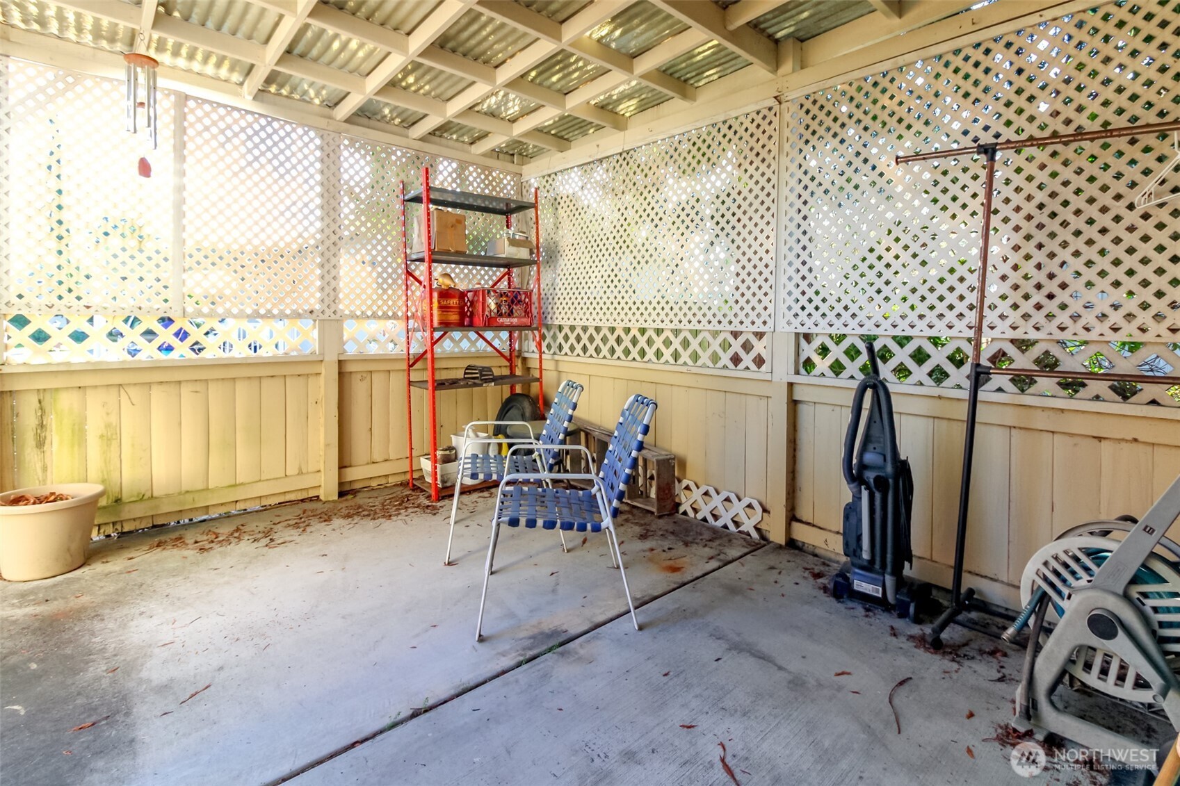 2611 South 288th Street, Unit 74 Federal Way, WA 98003 - Photo 23 of 30 an outdoor space with seating area