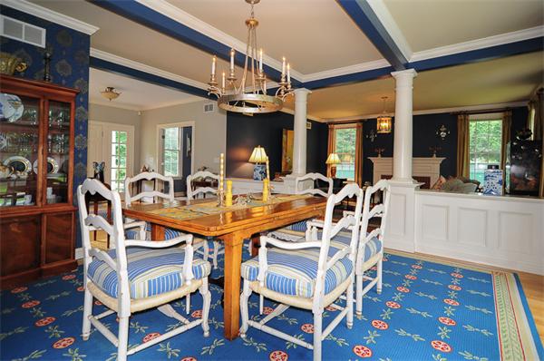 8 Warren Road Dedham, MA 02026 - Photo 3 of 17 Gallery Image 3