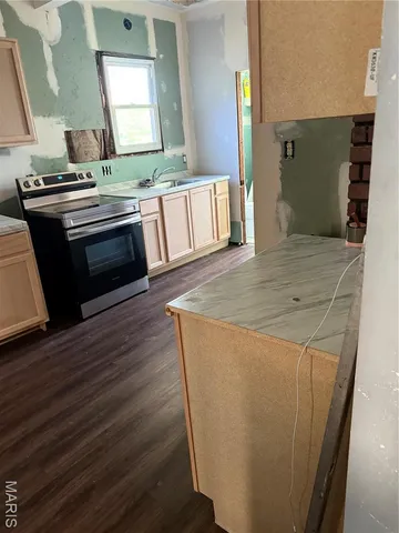 $50,000 | 2147 Lee Avenue, Granite City, IL 62040