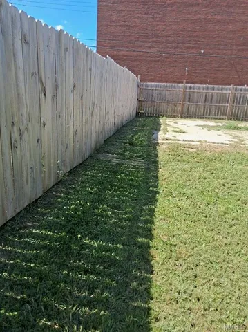 $50,000 | 2147 Lee Avenue, Granite City, IL 62040