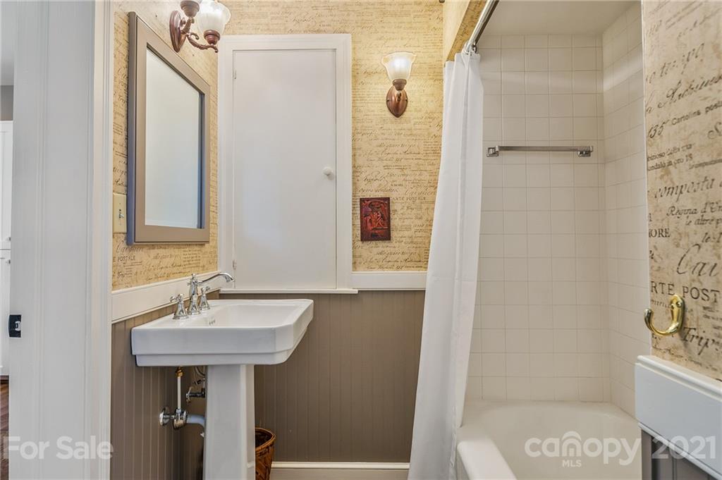35 Lyncourt Drive Tryon, NC 28782 - Photo 21 of 46 Gallery Image 21