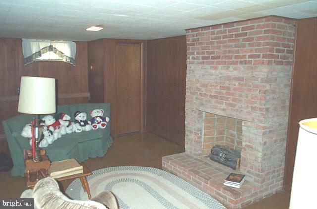 527 Lexington Road Lancaster, PA 17603 - Photo 4 of 16 Gallery Image 4