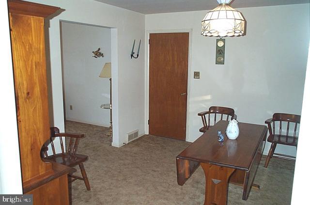 527 Lexington Road Lancaster, PA 17603 - Photo 7 of 16 Gallery Image 7