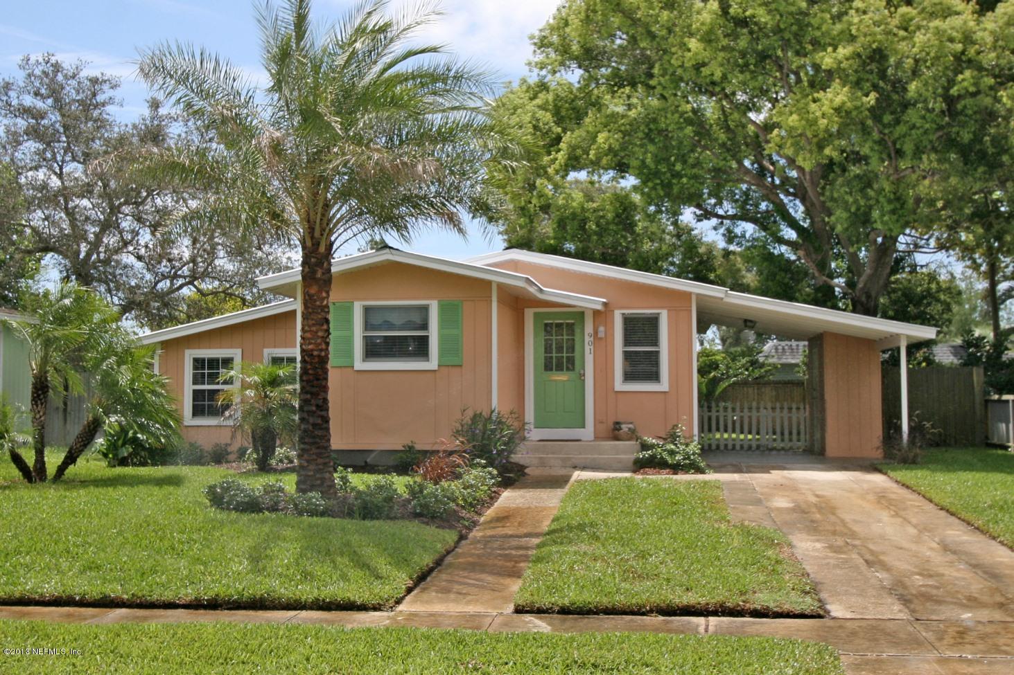 901 Palermo Road St. Augustine, FL 32086 - Photo 1 of 18 a front view of house with yard and green space