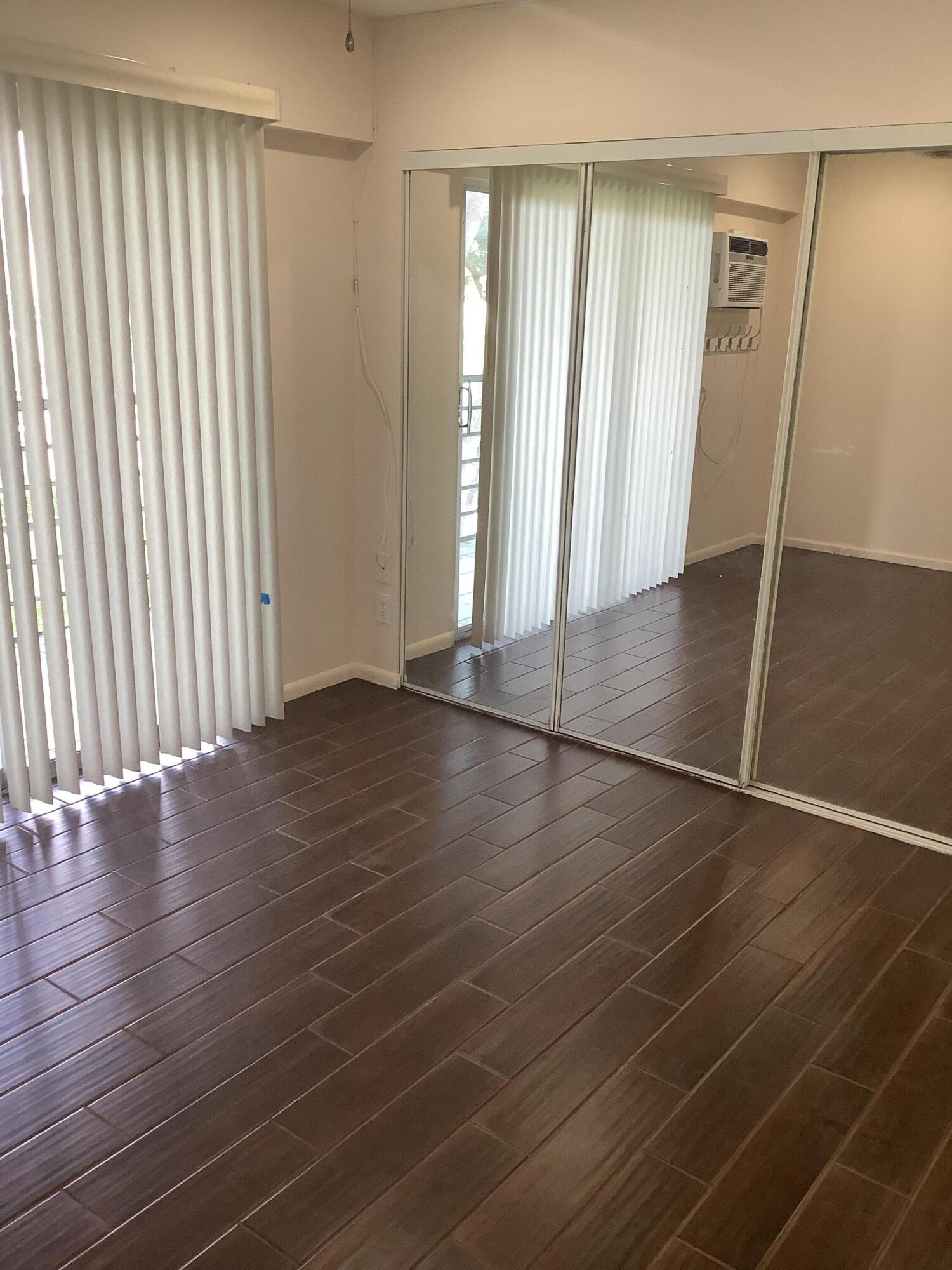 119 Fanshaw C, Unit 119C Boca Raton, FL 33434 - Photo 9 of 15 Bedroom