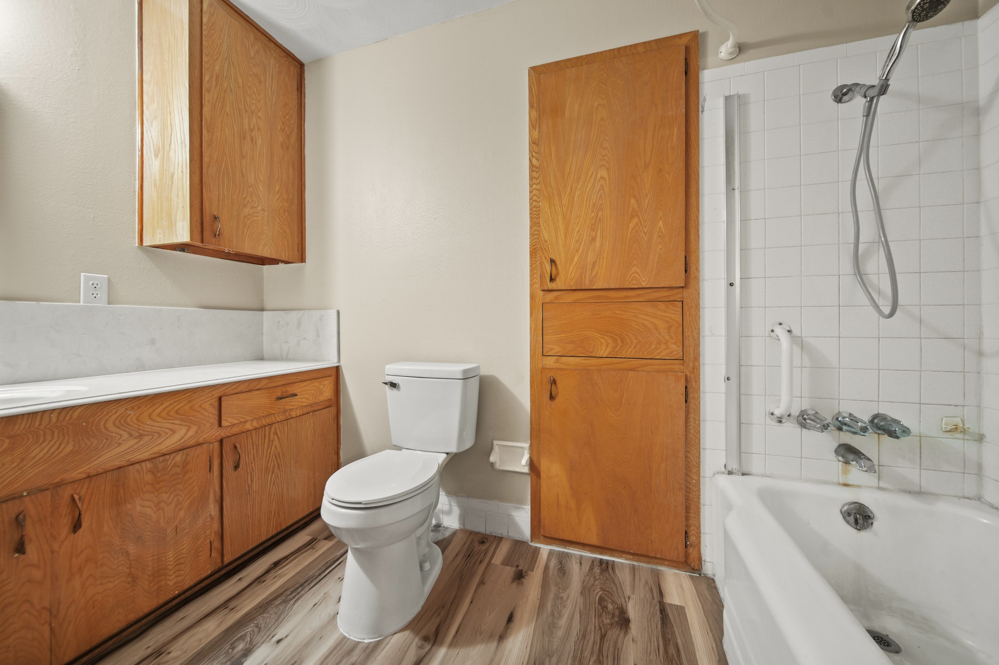 1438 County Road 348 Brazoria, TX 77422 - Photo 23 of 25 a bathroom with a sink a toilet and shower