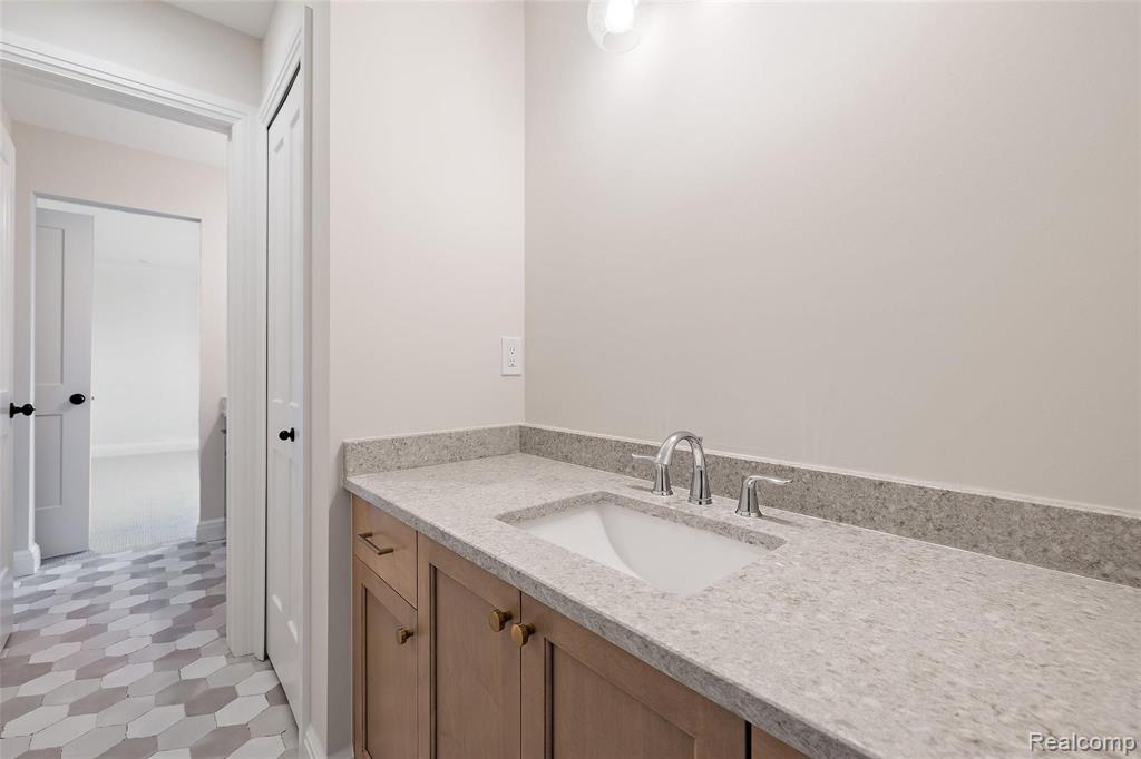 1922 Traceky Rochester Hills, MI 48306 - Photo 50 of 51