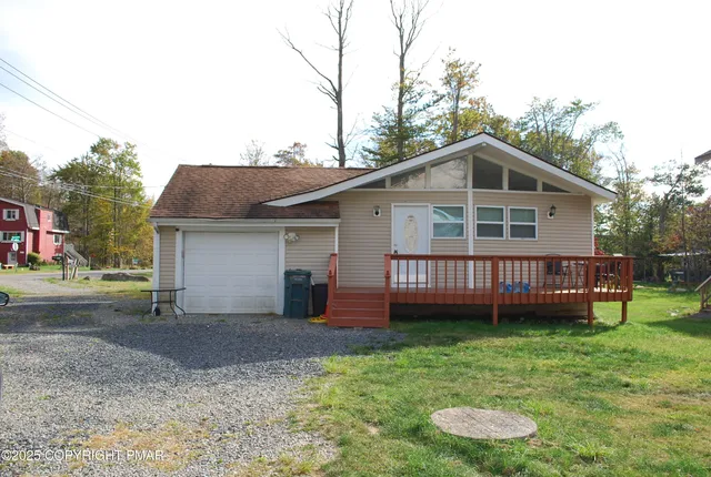 $239,000 | 1119 Knollwood Drive, Tobyhanna, PA 18466