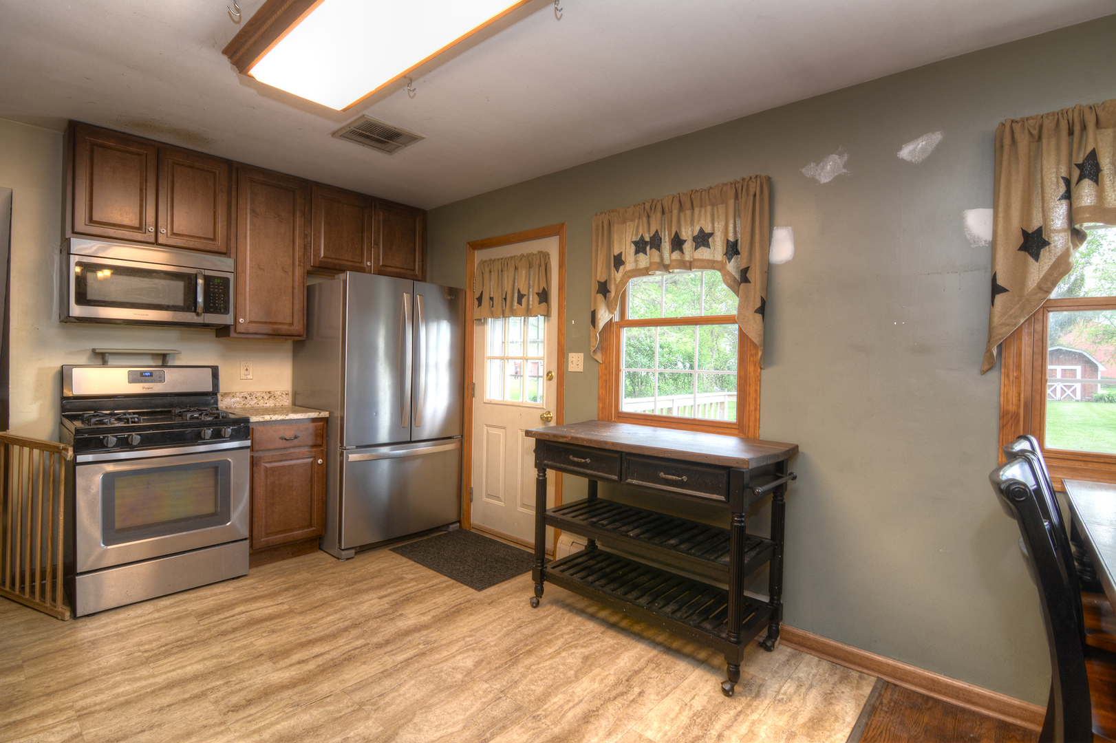 2S243 Harter Road Elburn, IL 60119 - Photo 11 of 26