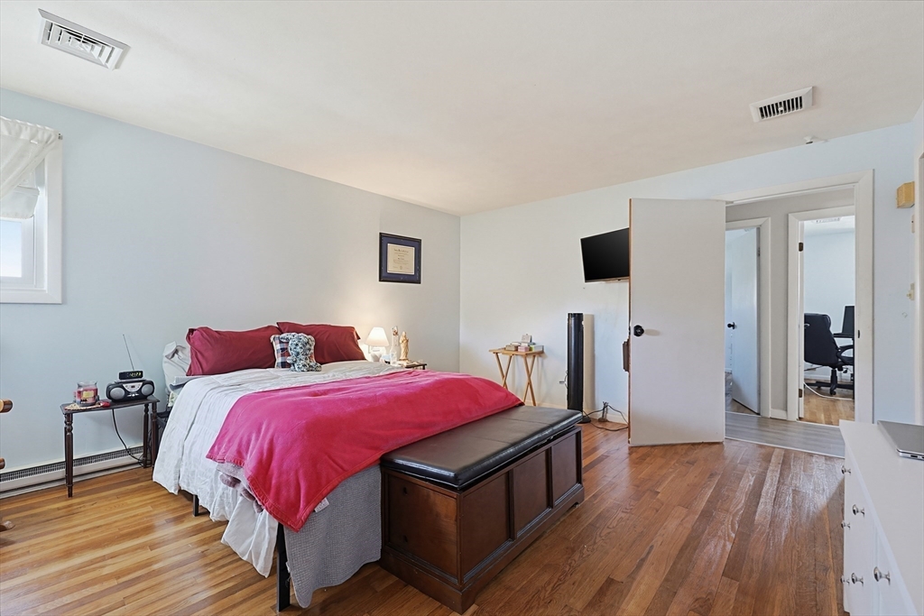 7 Miscoe Road Worcester, MA 01604 - Photo 21 of 42