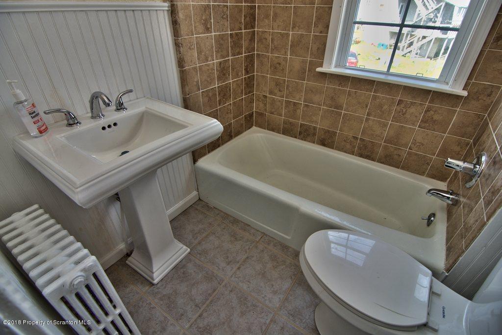 1235 Providence Road Scranton, PA 18508 - Photo 14 of 45 Gallery Image 14