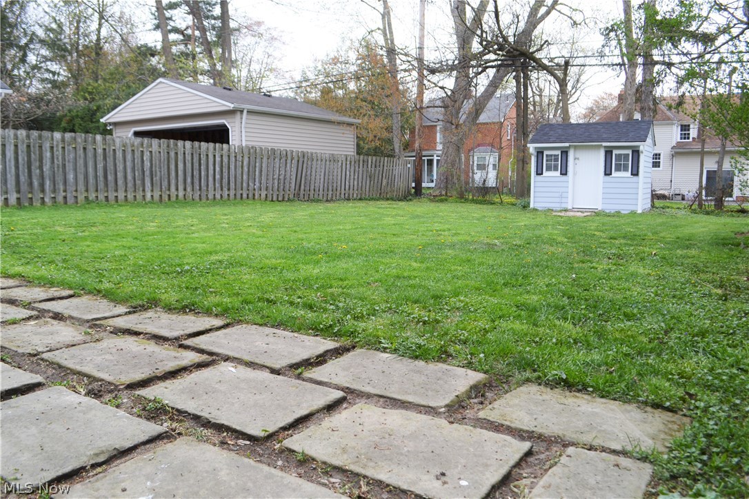 1748 Oakmount Road South Euclid, OH 44121 - Photo 3 of 17
