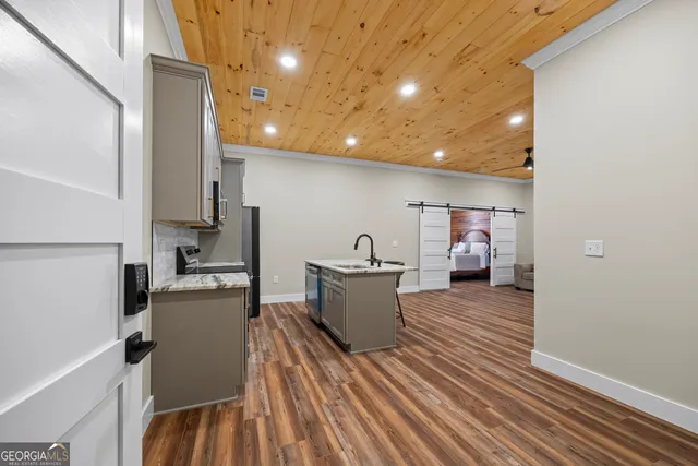 $1,875 | 958 B Church Street, Royston, GA 30662