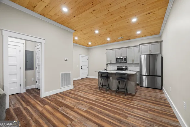 $1,875 | 958 B Church Street, Royston, GA 30662