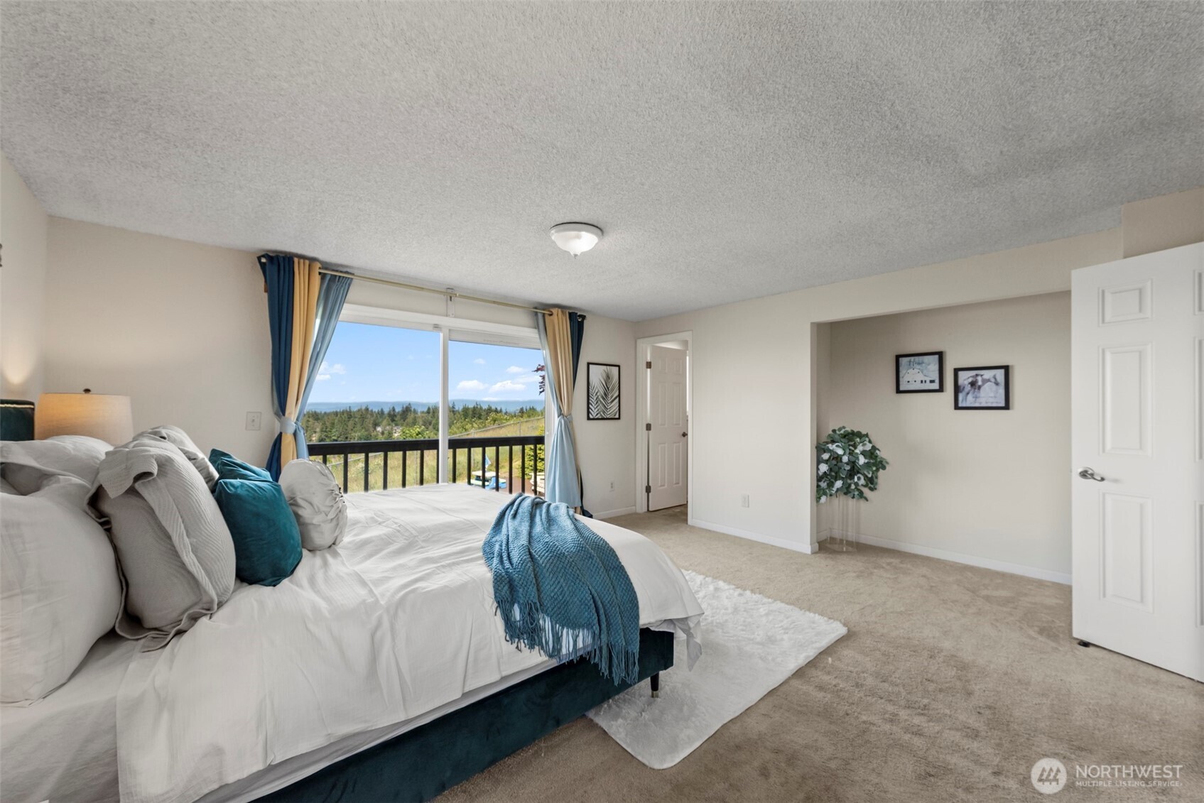 407 Veralene Way Southwest Everett, WA 98203 - Photo 12 of 31