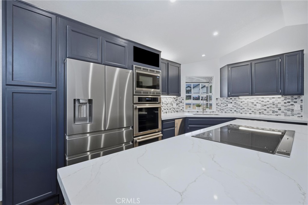 19231 Ravenhill Road Hidden Valley Lake, CA 95467 - Photo 21 of 45