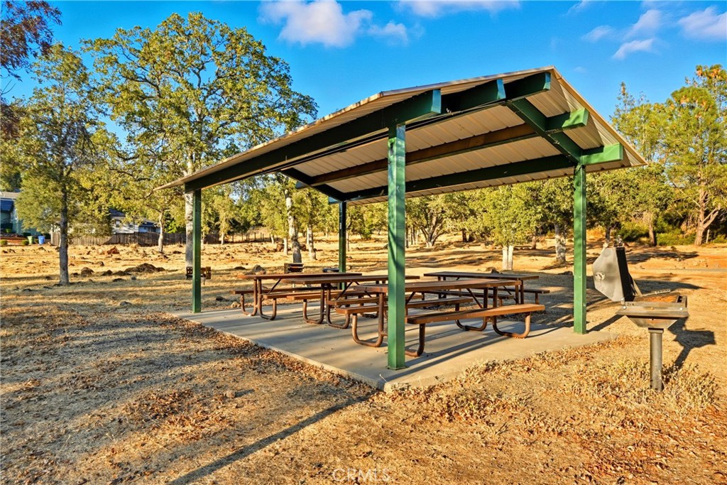 19231 Ravenhill Road Hidden Valley Lake, CA 95467 - Photo 39 of 45