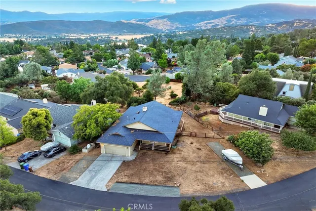 $375,000 | 19231 Ravenhill Road, Hidden Valley Lake, CA 95467