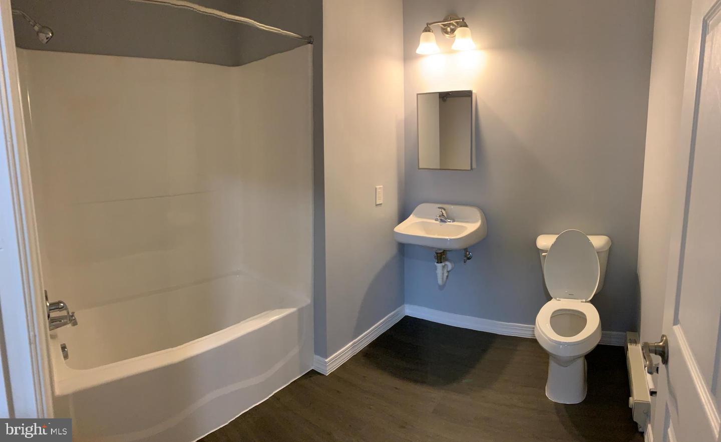 183 East Broadway Salem, NJ 08079 - Photo 8 of 15