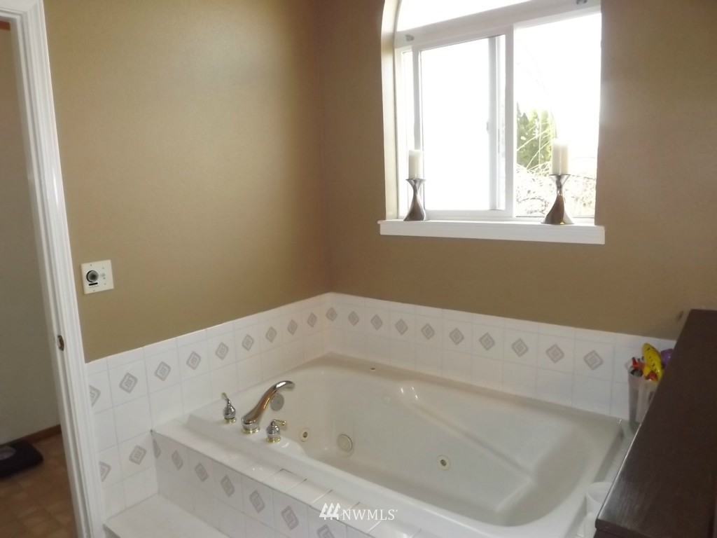 337 Omak River Road Omak, WA 98841 - Photo 12 of 15
