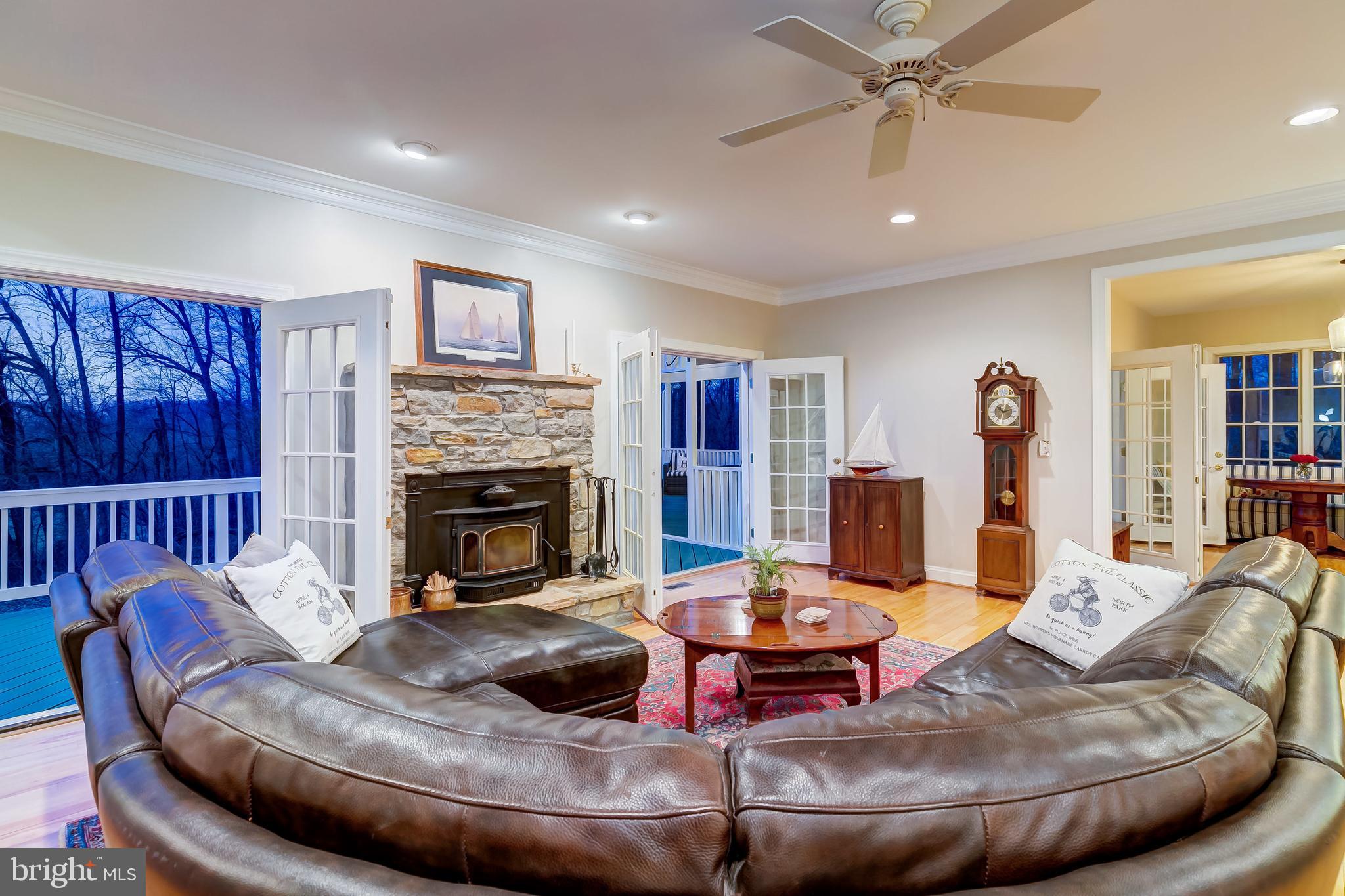 4305 Beckleysville Road Hampstead, MD 21074 - Photo 9 of 29