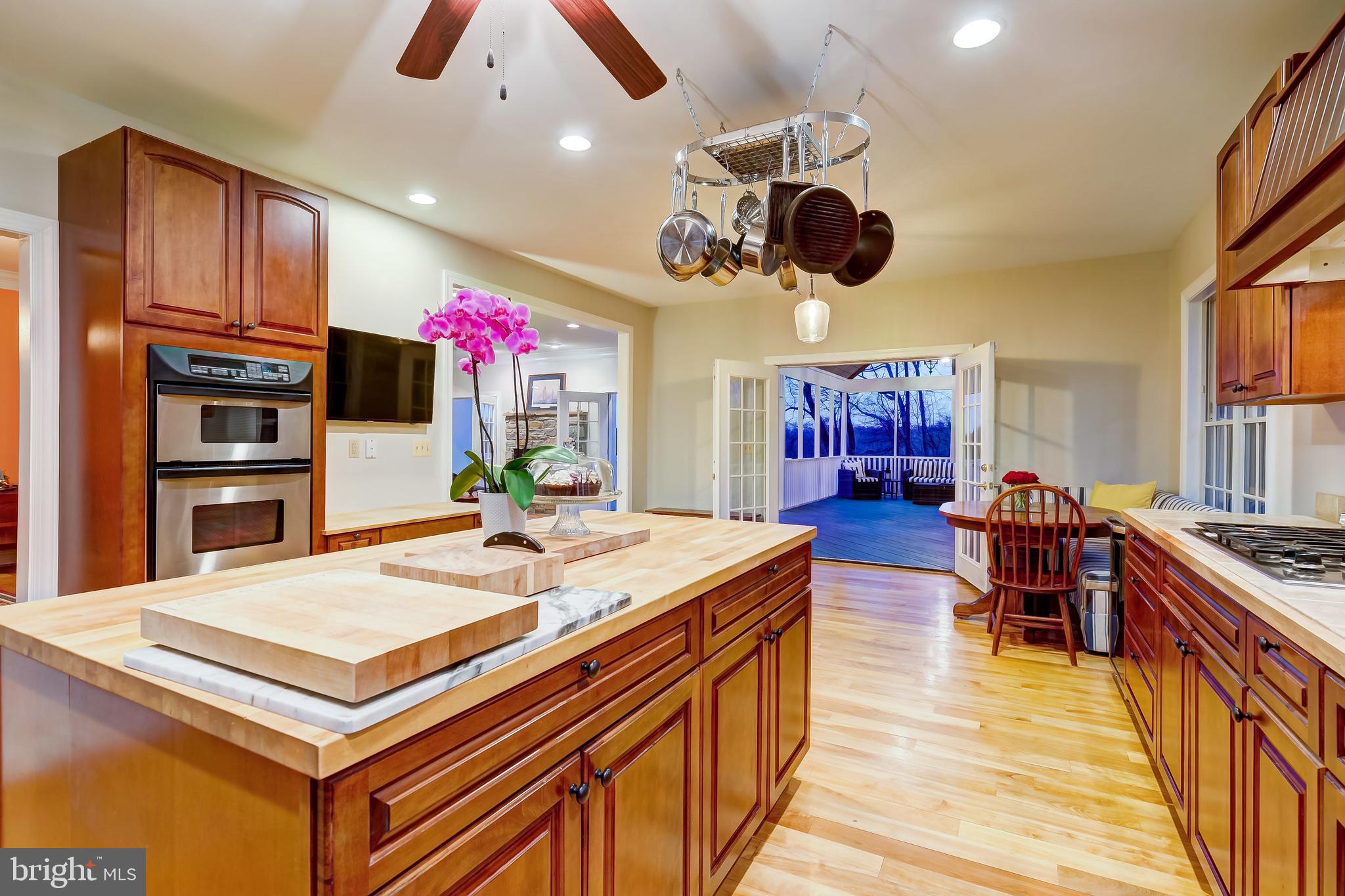 4305 Beckleysville Road Hampstead, MD 21074 - Photo 10 of 29
