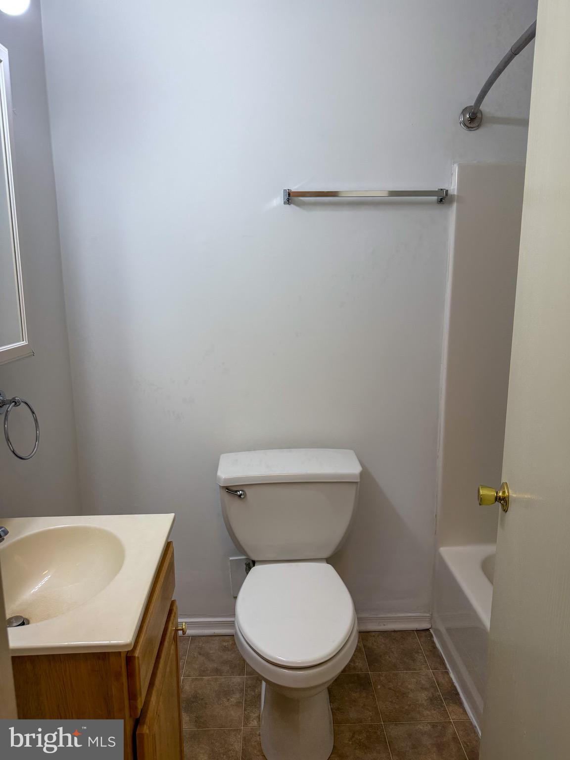 607 North High Street Duncannon, PA 17020 - Photo 14 of 16 Bathroom